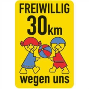 Freiwillig 30 km wegen uns (spielende Kinder)